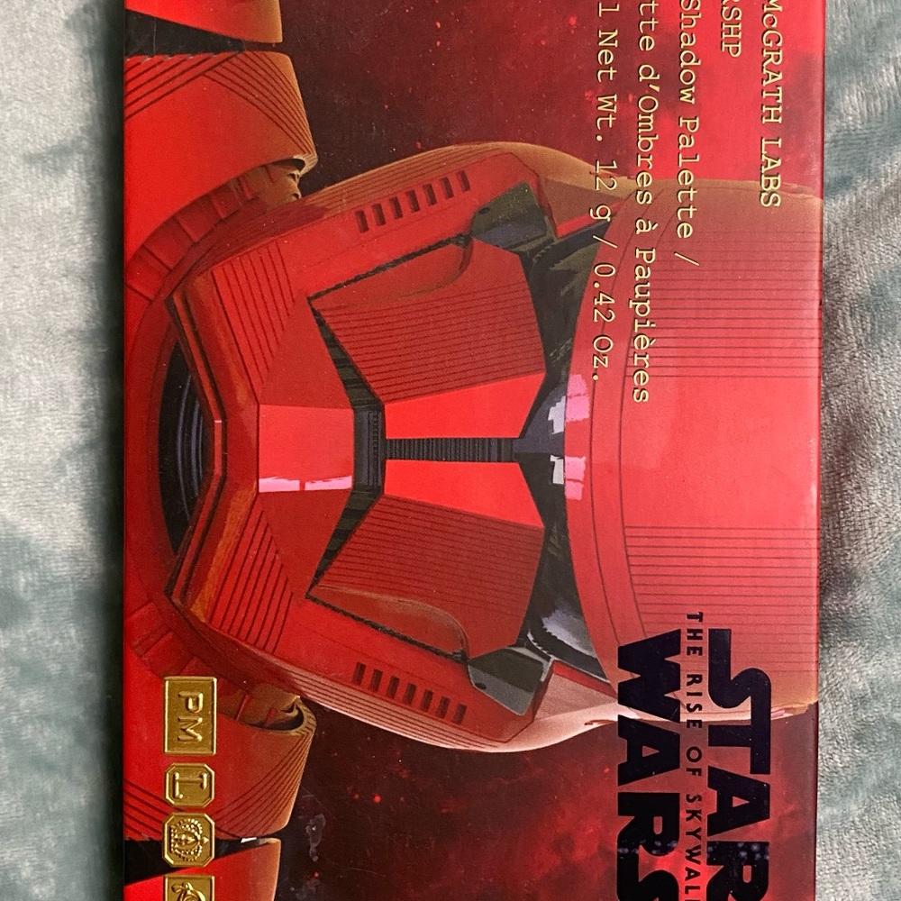 Pat McGrath 2019 limited edition Star Wars collection 6 pan shadow palettes.